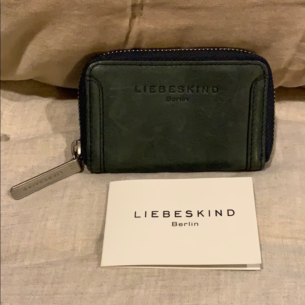 Liebeskind Berlin credit card holder. Zipper New!